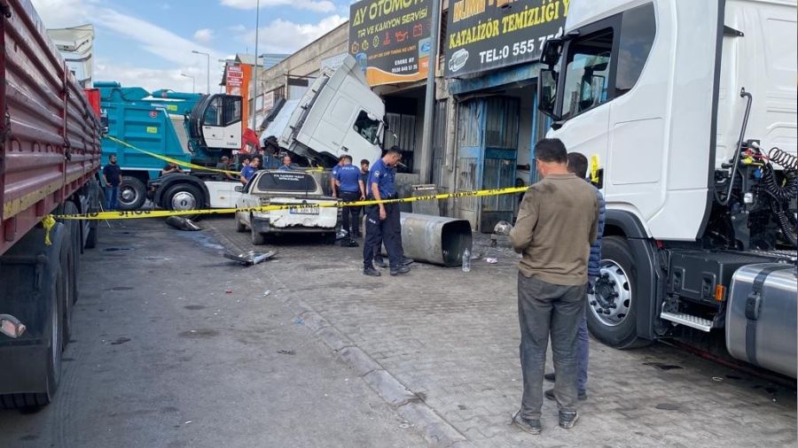 Yakıt tankı patladı: 4 yaralı