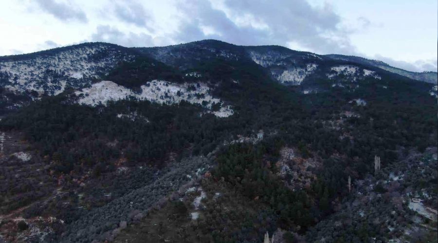 12 saattir kurtarılmayı bekliyorlar