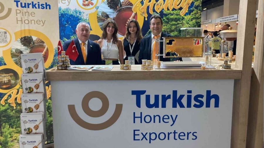 138 ülkeye Türk balını tanıttılar