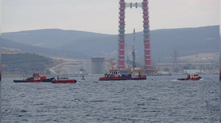1915 Çanakkale Köprüsü'nde 2'nci kılavuz halat çekiliyor