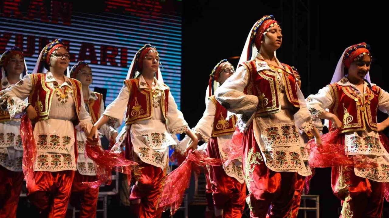 9. Uluslararası Altın Biber Festivali'ne yoğun ilgi