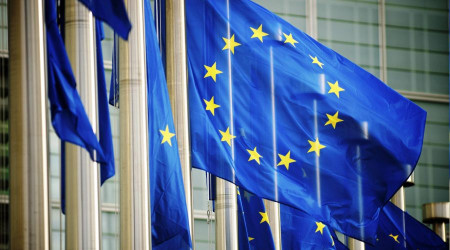 AB, Belarus'a ekonomik ambargoyu onayladı