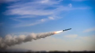 ABD'yi uyaran İran uzun menzilli balistik ve seyir füzeleriyle tatbikat yaptı