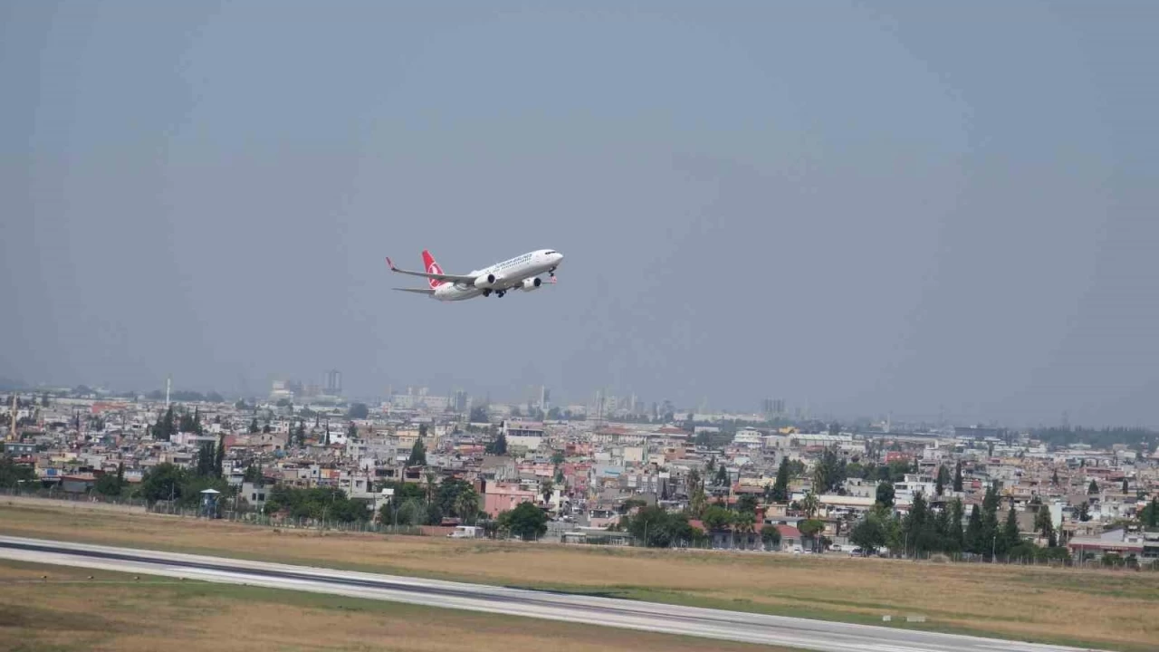 Adana Havalimanı yolcu uçuşlarına kapandı