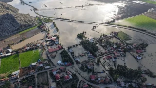 Adana'da afetin boyutu havadan görüntülendi