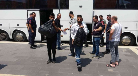 Adıyaman'da 37 düzensiz göçmen yakalandı