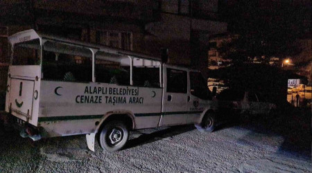 Alaplı'da iş hanında şüpheli ölüm