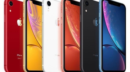 Apple 'cep'te baş aşağı