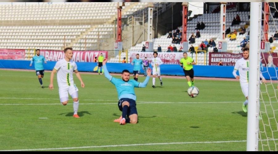 Bandırmaspor turu kaptı