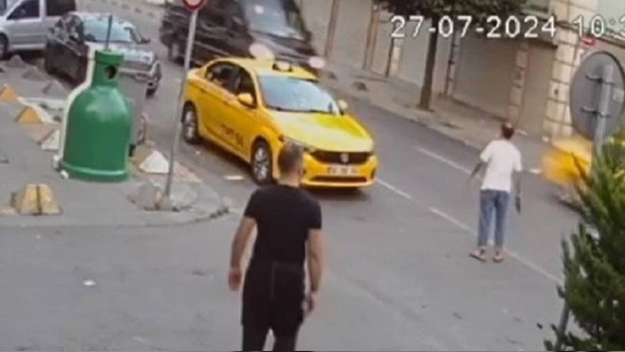 Beyoğlu'nda etrafa rastgele ateş açan şahıs tutuklandı