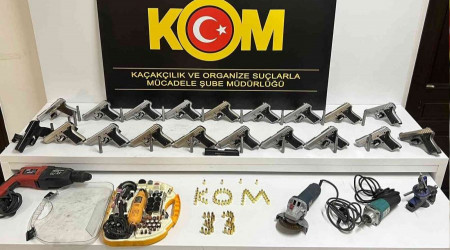 Bir çete haberi de Mersin'den: 17 gözaltı