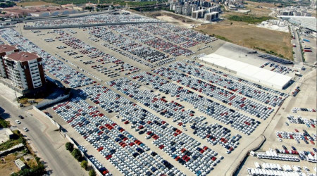 Bol bol yerli oto edebiyatı yapılıyor lakin...