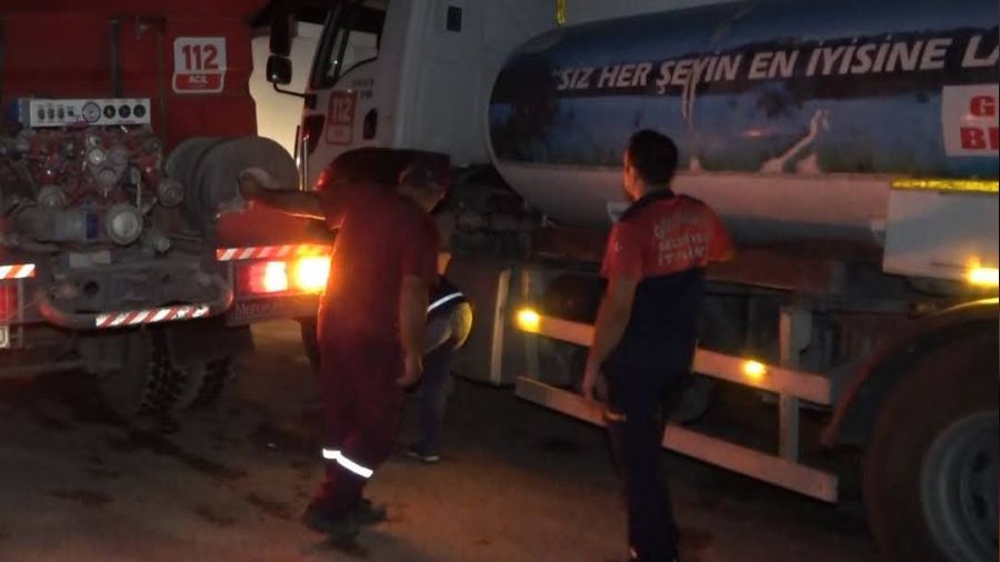 Burdur yangınında ekiplerin gece mesaisi