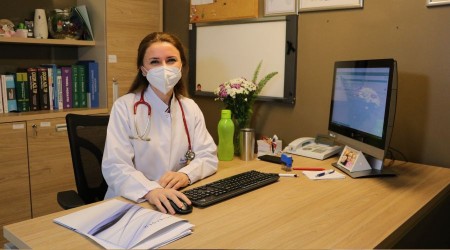 Çocuklar mutlaka maske takmalı