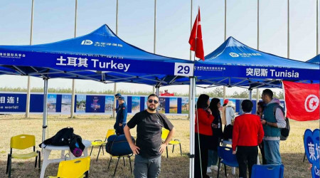 Doğduğu evi atölyeye çevirdi, Çin'de madalya kazandı