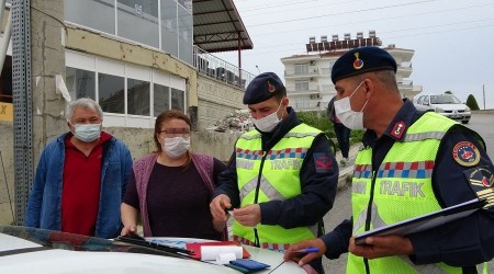 Duran araca çarpan kadının mazereti tutmadı