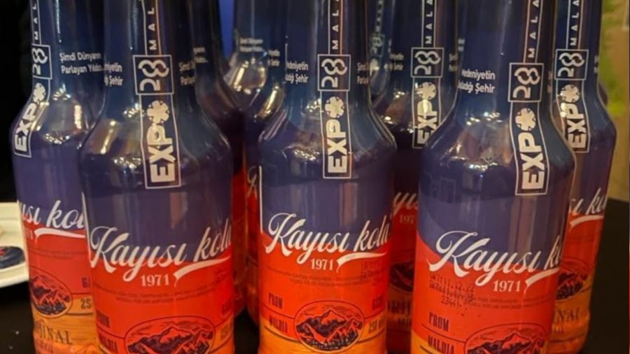 Efsane gazoz Kayısı Kola artık Süper Marketlerde