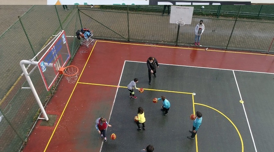 Eyüpsultan'da Kış Spor Okulları'nda eğitimler tüm hızıyla devam ediyor