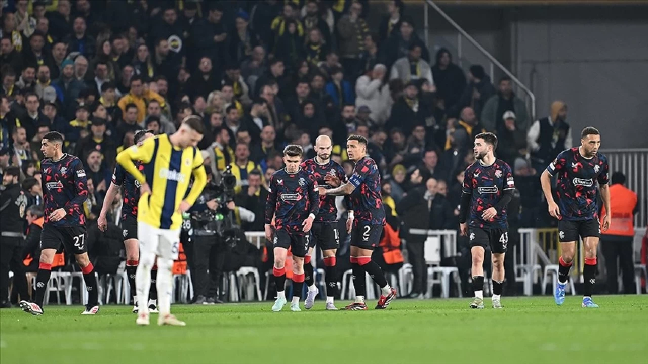 Fenerbahe nasl tur atlar?