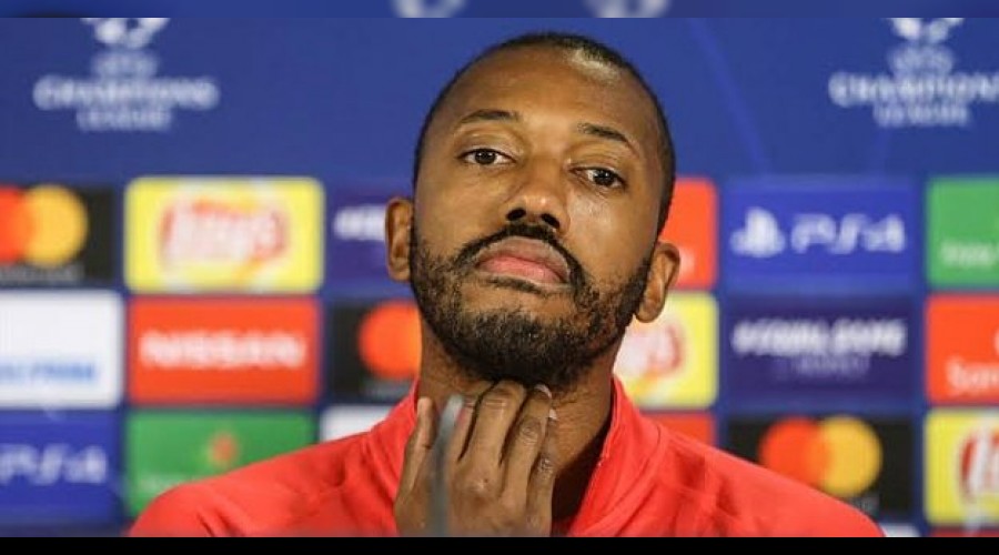 Galatasaray'dan servet istedi