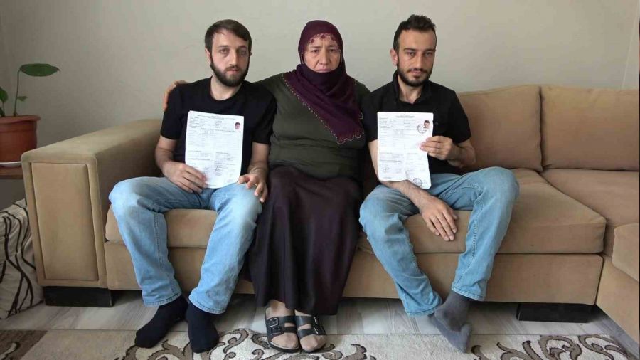 İki kardeş yaklaşık 10 yıldır böbrek nakli bekliyor