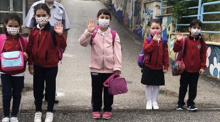 İlkokul ve ana sınıflarında yüz yüze eğitim başladı