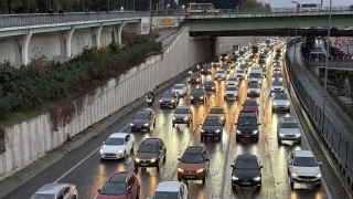İstanbul'da trafik yoğunluğu yüzde 76'ya çıktı