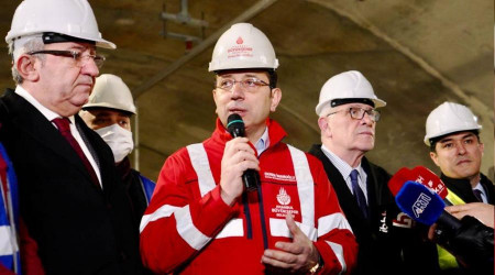 Kabataş-Mecidiyeköy arasındaki son ray kaynatıldı