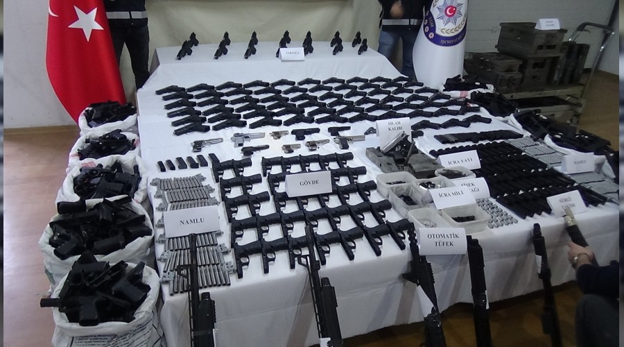 Kaçak silah üretilen fabrikaya baskın: 46 gözaltı