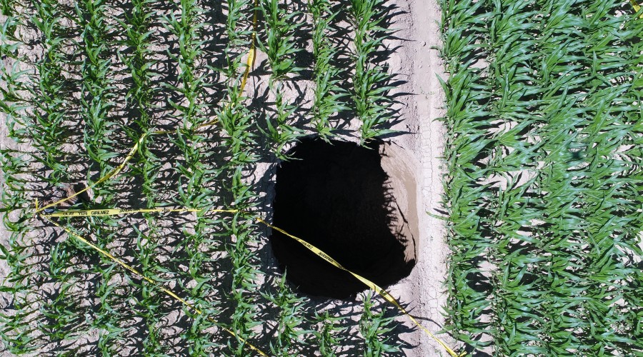 Karaman’da bir obruk daha oluştu