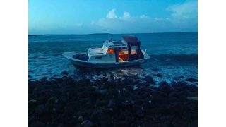 Karaya oturan tekne sahil güvenlik ekiplerince kurtarıldı