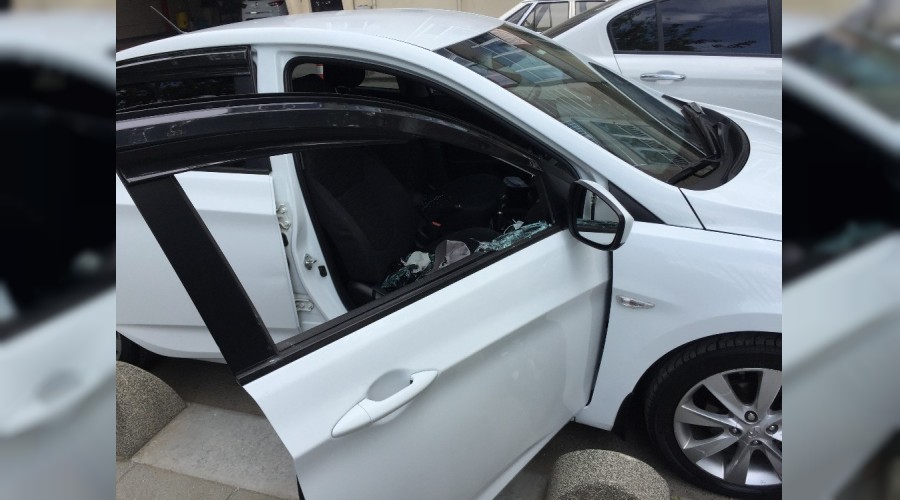 Maskeli ve silahlı şüpheliler 85 bin TL gasp etti