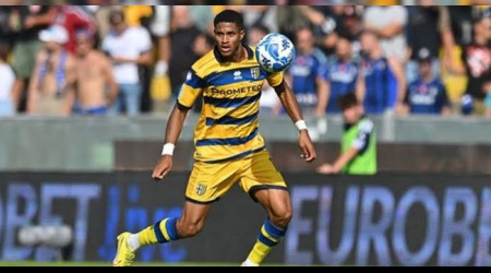 Oosterwolde tamam sıra Parma'da