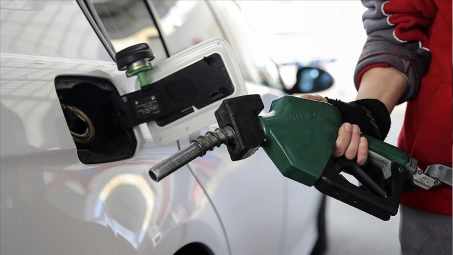 Pazartesi gecesi motorine okkalı zam geliyor
