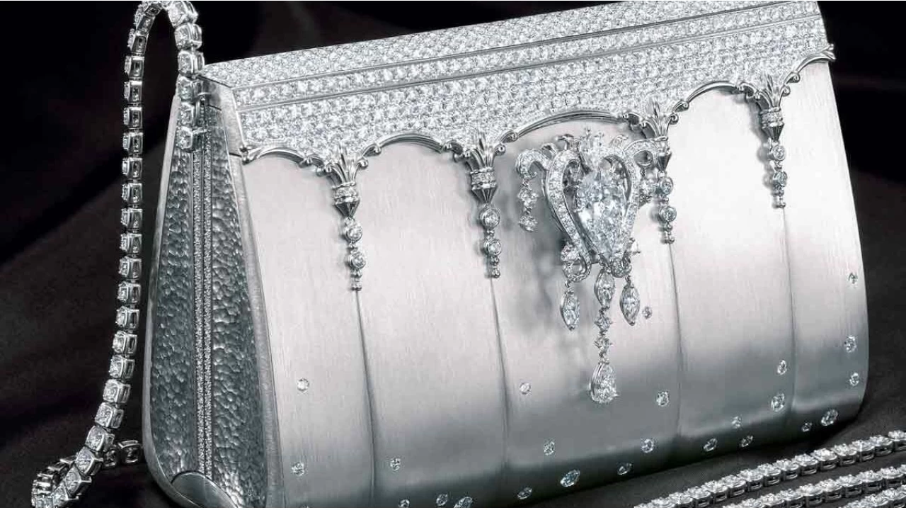 Petrol zengini Araplar da olmasa lüks markaların işi yaş!