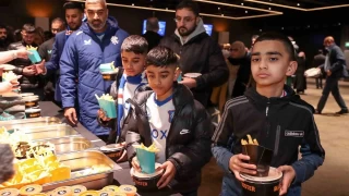 Rangers, stadyumda iftar organizasyonu dzenledi