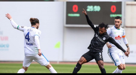 Rizespor, İstanbul'dan mutlu ayrıldı