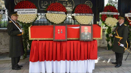 Şener Eruygur son yolculuğuna uğurlandı
