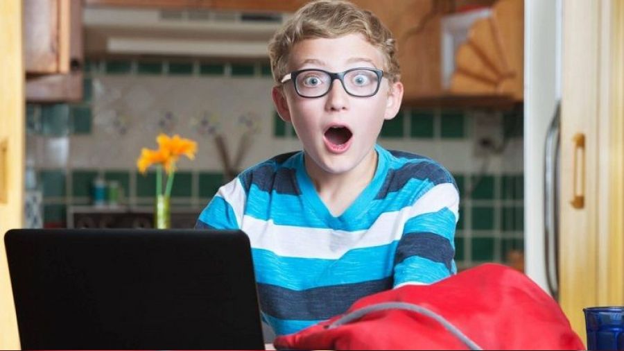 Siber dolandırıcılar çocukların peşinde!