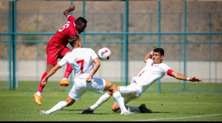 Sivasspor Antalya'yı iki golle yendi