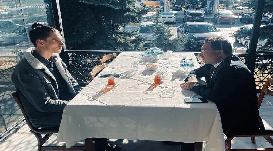 Sosyal medya tepkisiyle tekrar gözaltına alındı