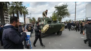 Suriye diken üstünde