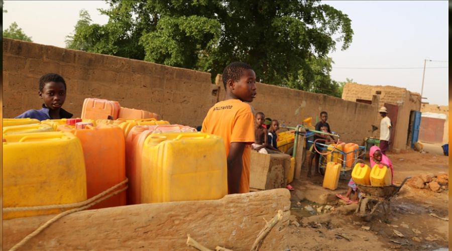 Terör aç bırakıyor