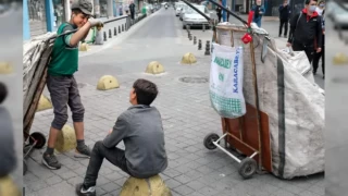 Türkiye'de sokakta yaşayan çocuk sayısı artıyor