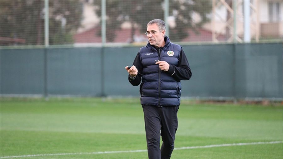 Yanal, Farioli'nin sistemini değiştiriyor