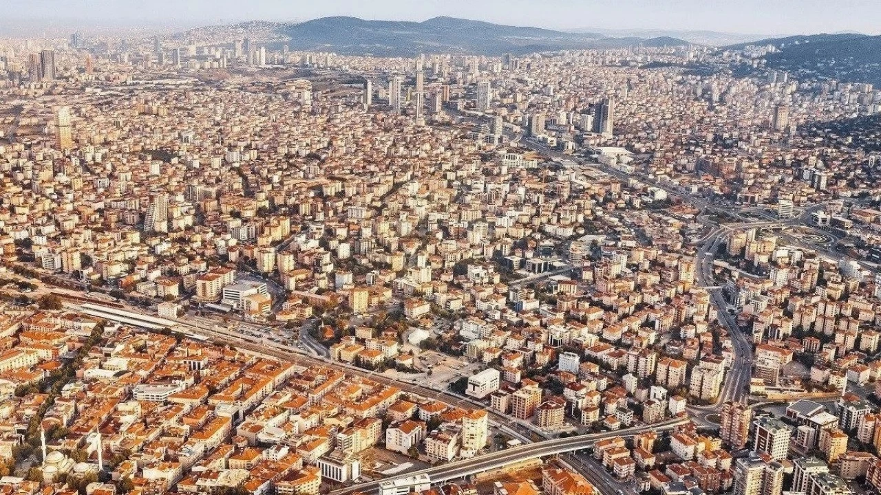 “Zemin özelliklerini tespit etmeden yapılan kentsel dönüşüm işe yaramaz”