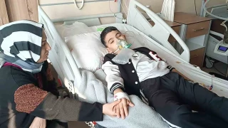 13 yaşındaki çocuk 52 gündür öksürük nöbeti yaşıyor