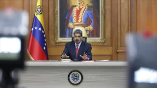 ABD Venezuela seimini tanmad, snmaclar meydanlarda!