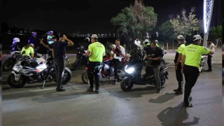 Adana'da 347 motosiklet sürücüsü cezadan kaçamadı