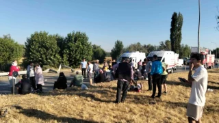Afyon'da kontrolden çıkan yolcu otobüsü devrildi: Yaralılar var